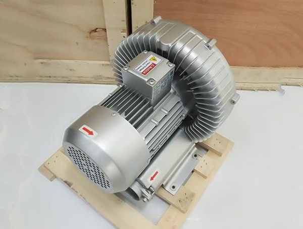 LYSR-V��ձã�ؓ���L�C��